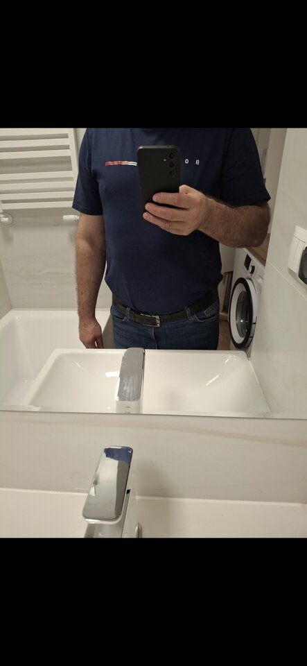 1000026737.jpg - robin7222