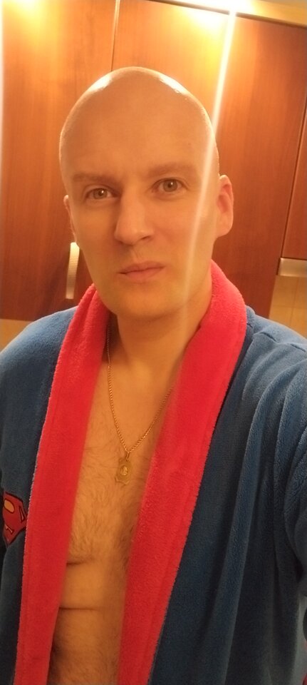 1000019698.jpg - StaryCzlowiekAMorze