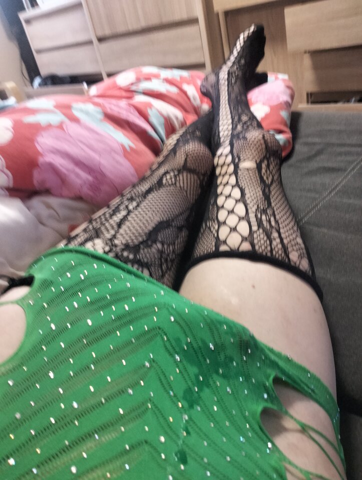 IMG20260416085318.jpg - Uroczyfemboy27