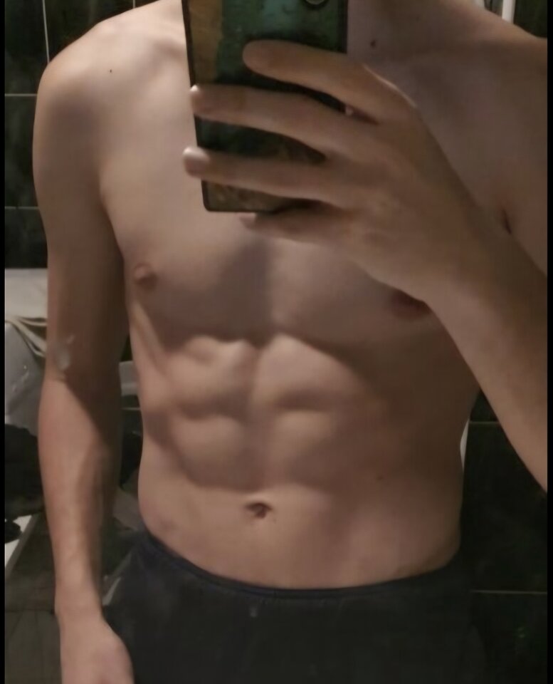 Screenshot_20260304_233306_Chrome.jpg - Kacper130413