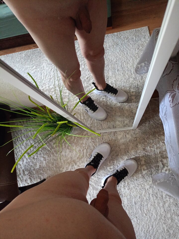 1000112146.jpg - Mar7669