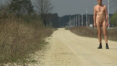 OŻAROWICE - przy torach 20260416.mp4_snapshot_01.39_[2026.04.16