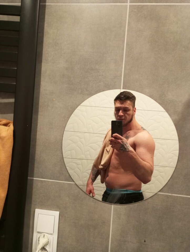 1000000483.jpg - OnlyForFun1991