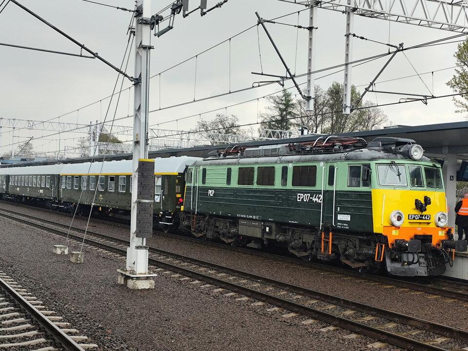 1000017546.jpg - Kolejarz13xxx