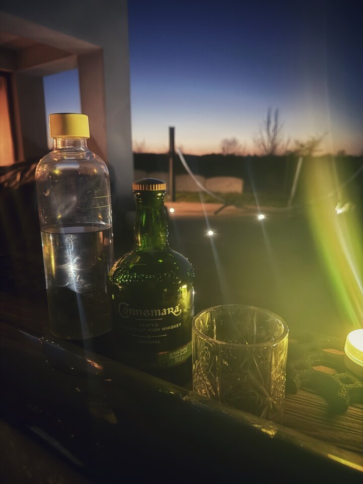 🏊‍♂️ 🥃 - serialowapara19782