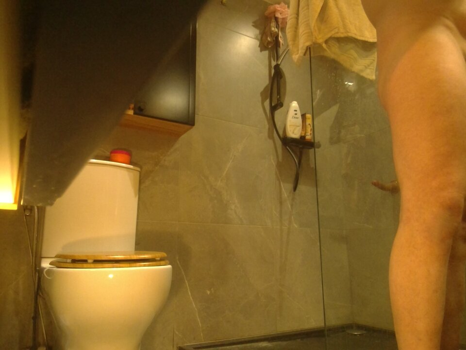 WIN_20260404_21_18_23_Pro.jpg - Ja_Marek_45