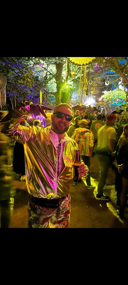 fd73e043-d213-4e7b-a127-a11d0a210454-1_all_44725.jpg - Rock_sex_and_drugs