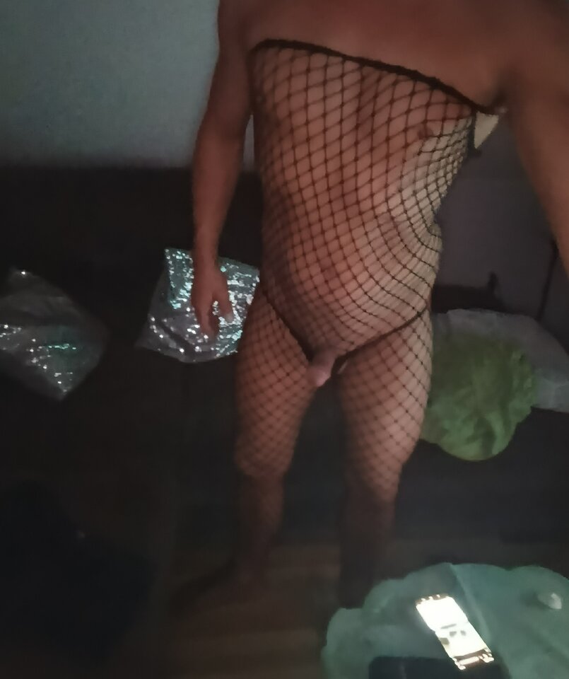 1000003699.jpg - Pooss
