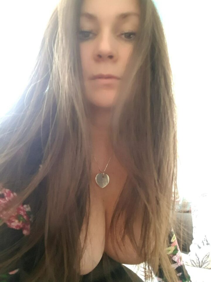 1000096285.jpg - SheMrr42