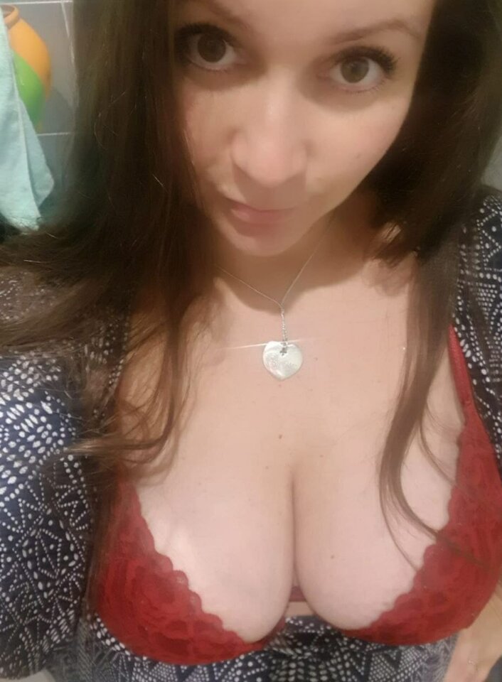 1000096287.jpg - SheMrr42