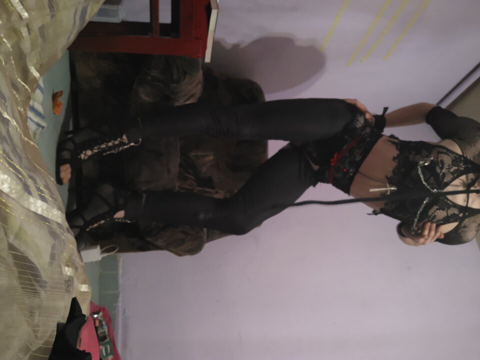 IMG_20260418_044216759.jpg - BiSlaveBitch