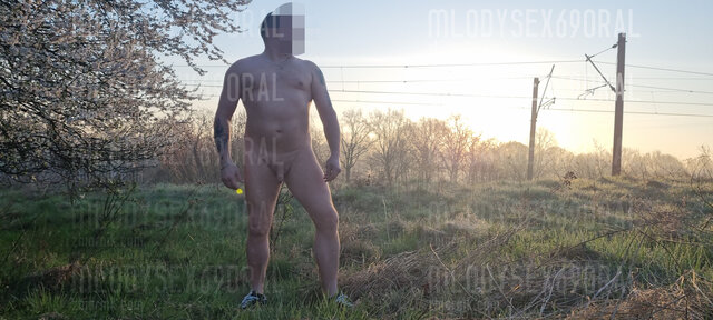 Mlodysex69oral