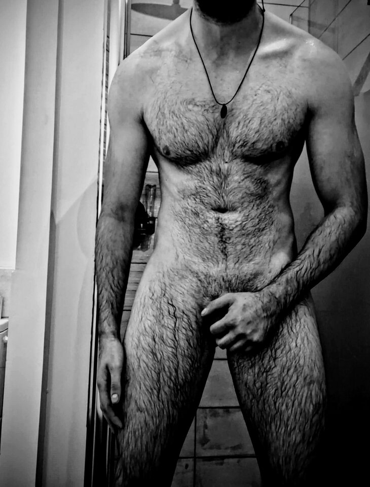 1000029635.jpg - FeetObsession