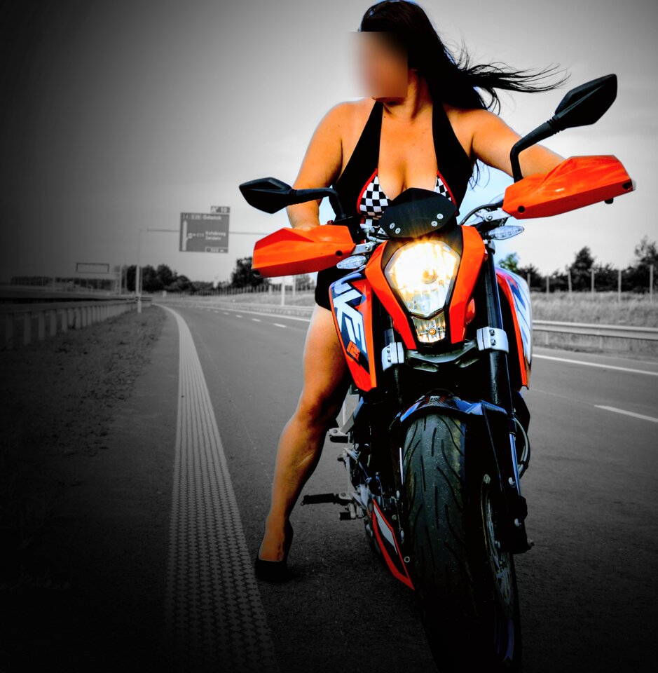 Lewa w. górę 🤚 - pietrek_pan69