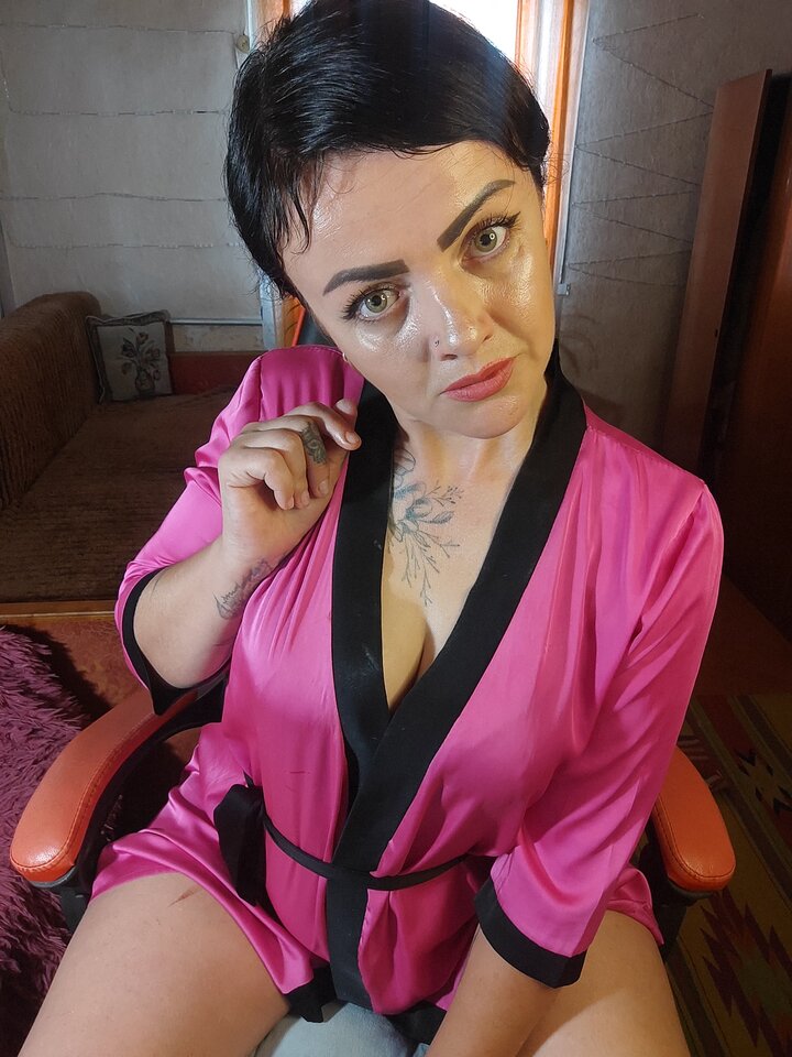 1000011186.jpg - ErotikaX