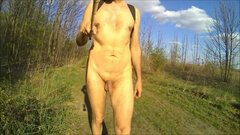 BOBROWNIKI - pole za cmentarzem 20260418_1625.mp4_snapshot_26.42