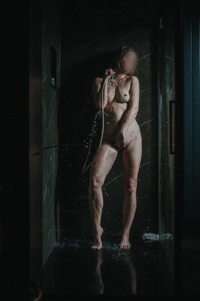 Shower time - sinner_in_me