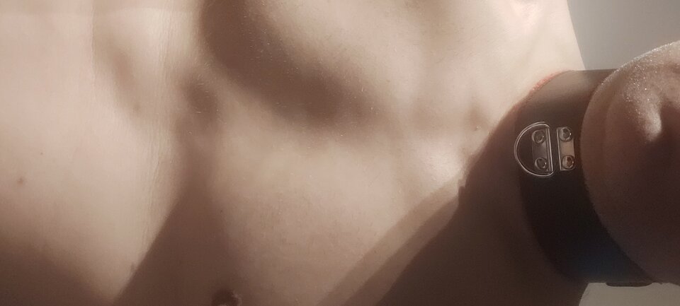 20251127_010610.jpg - Slavedog80