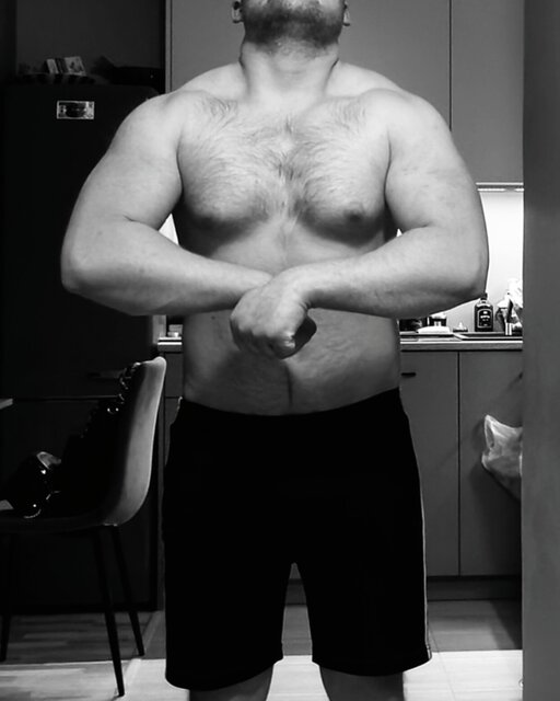 14393.jpg - HardToPlay