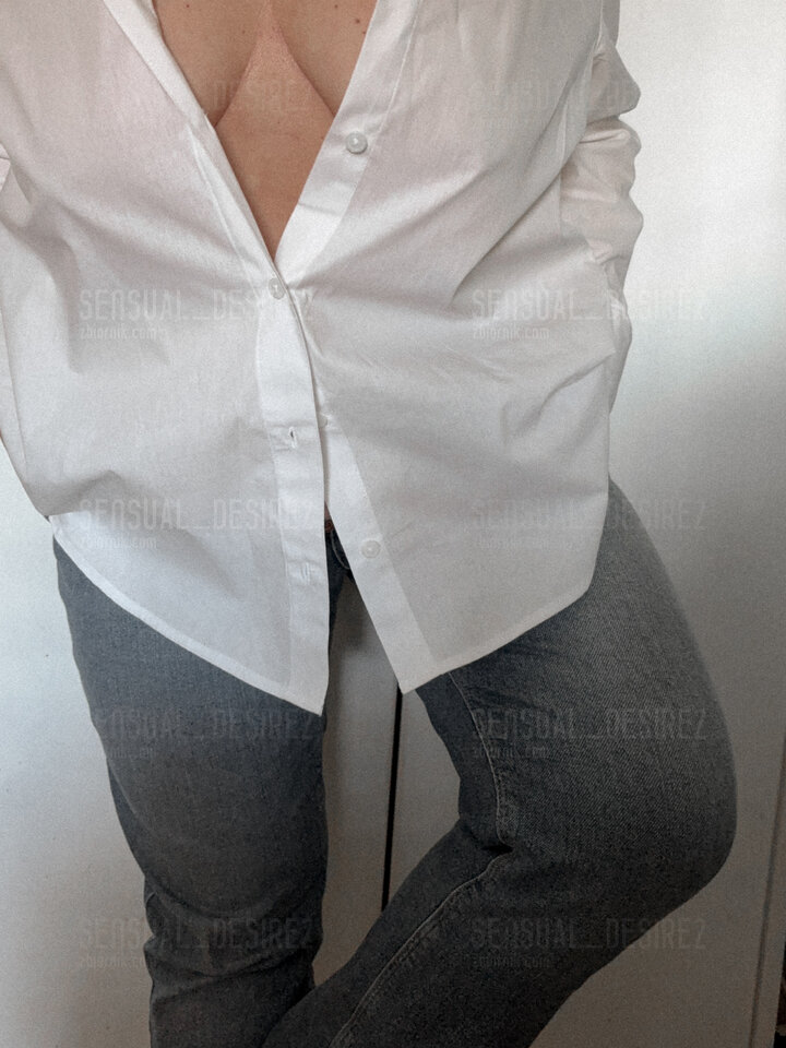 IMG_3434.jpeg - sensual_desire2