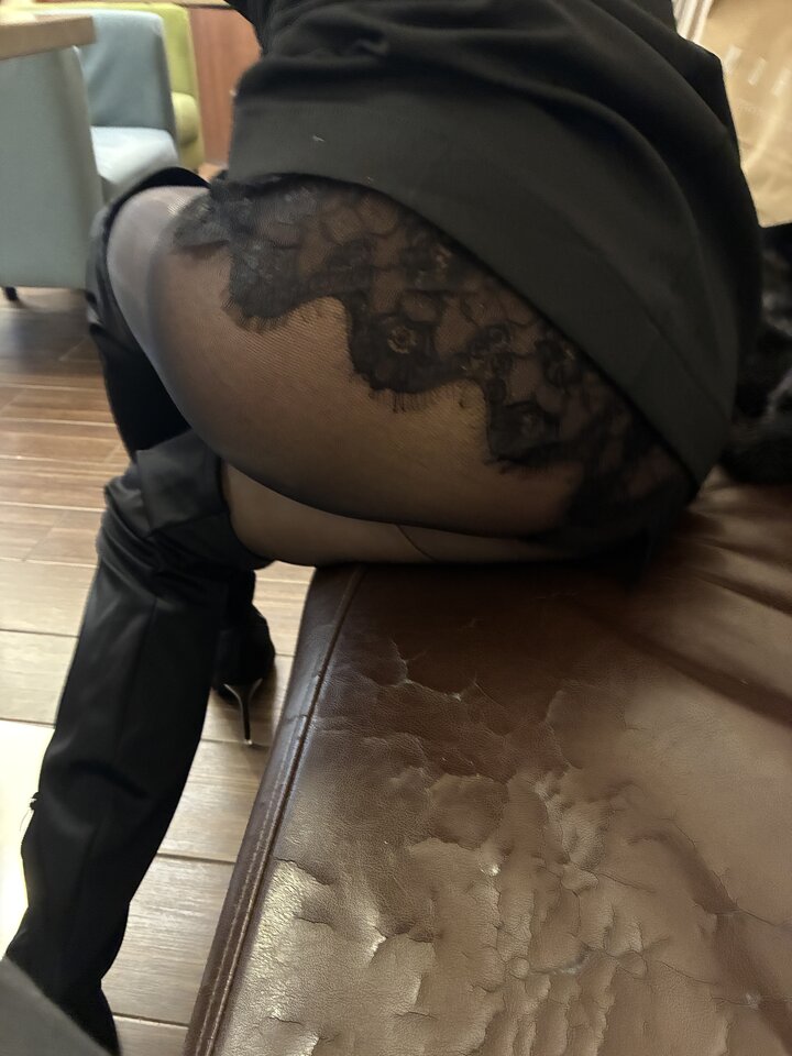 IMG_3275.jpeg - Feet4YouCK