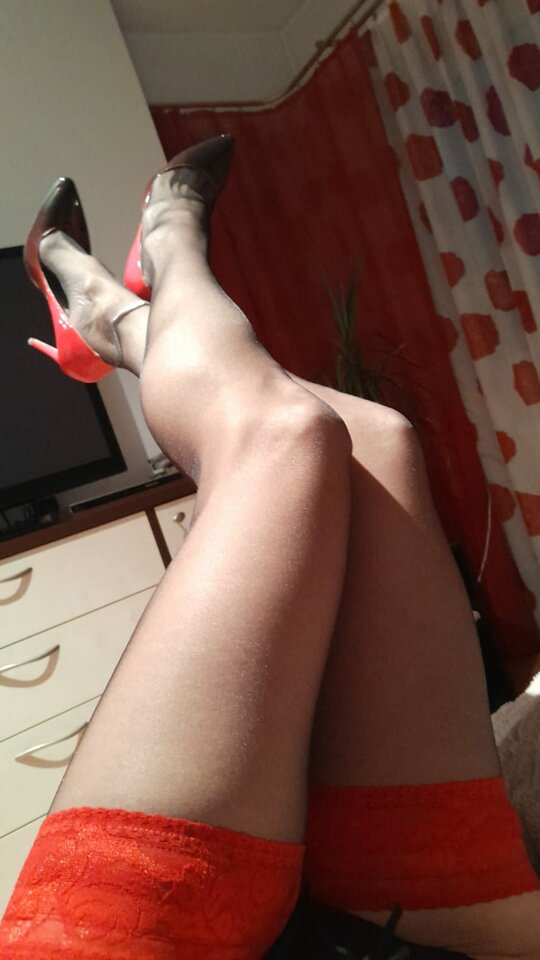 fc34cd00-aa34-44ed-ab09-1ef5d780ce11.jpeg - Feet4YouCK