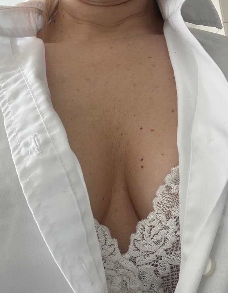 1000056049.jpg - Parka012345678