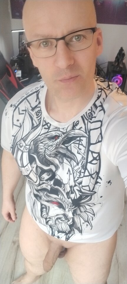 1000019848.jpg - StaryCzlowiekAMorze