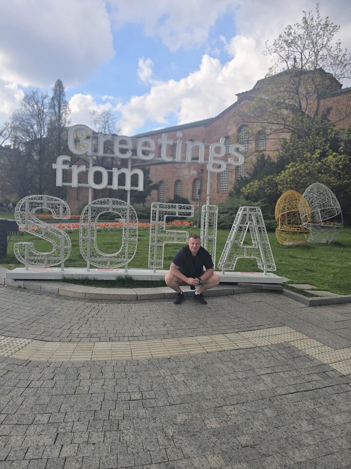 e9dafc5f-e5bf-4ce8-ba3c-1dd853f51504.jpeg - Uzz69