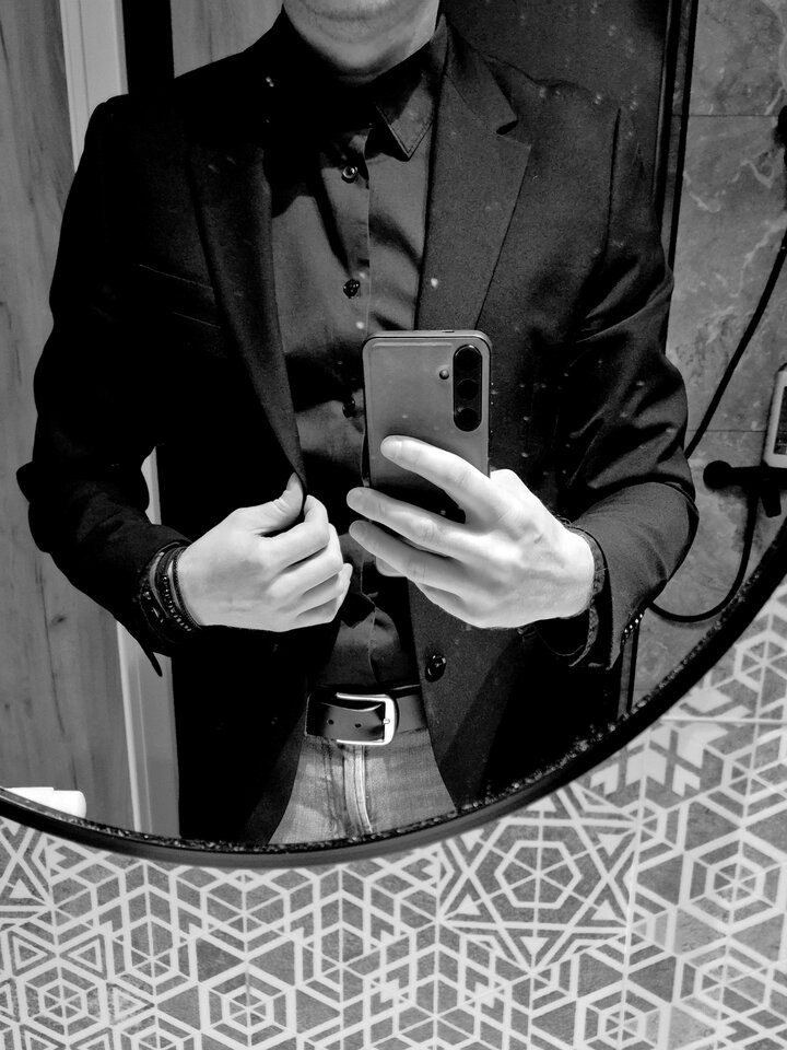 1000002536.jpg - Tom_pn67