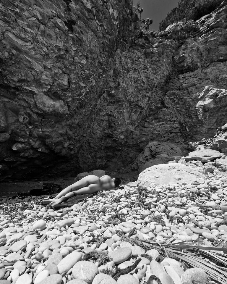 1000032640.jpg - dead_but_pretty